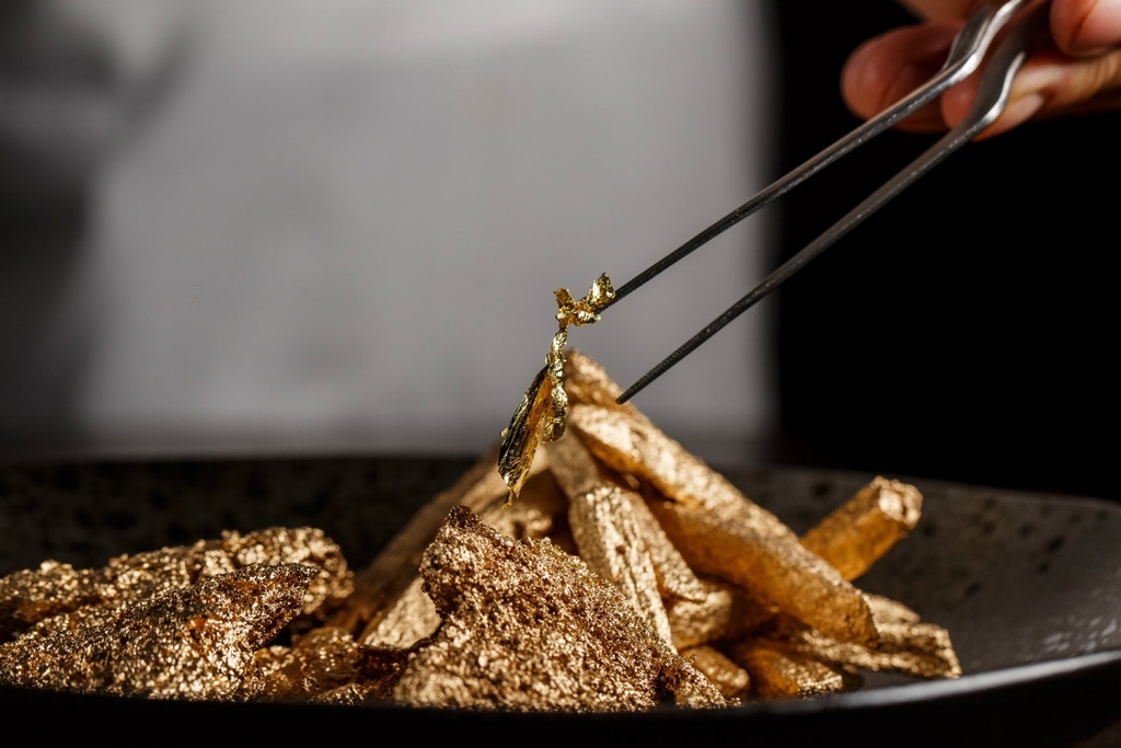 Dien bien chua tung co cua gia vang hinh anh