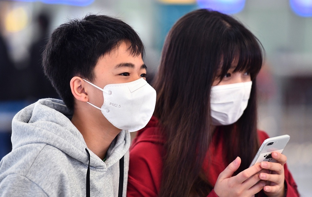 Cong ty y te lai gap 8 lan nho ban khau trang phong dich hinh anh