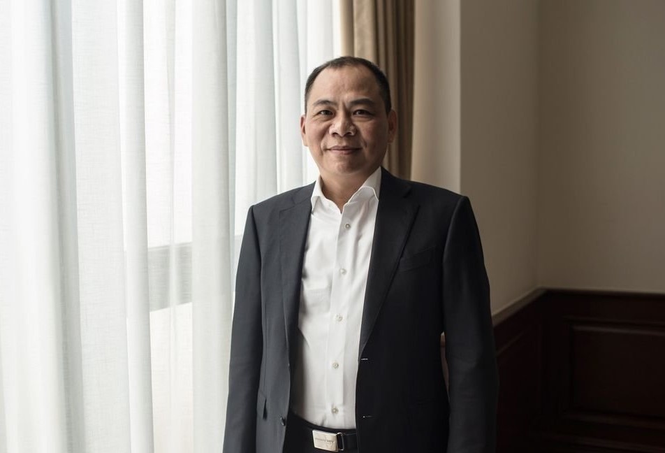 Vingroup thay doi ra sao trong 4 nam qua? hinh anh