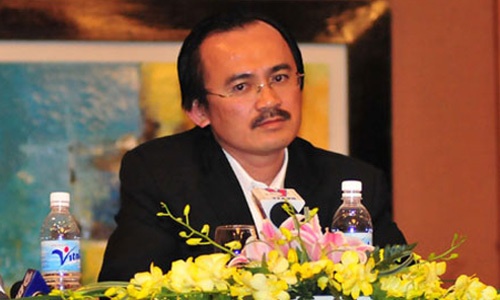 Con trai Bau Thang bi phat vi mua ‘chui’ co phieu hinh anh