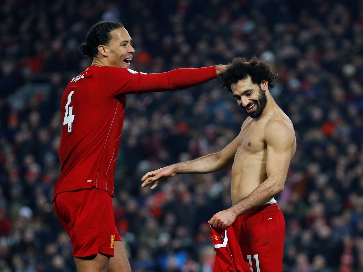 Cho phep nguoi Viet ca do bong da anh 1