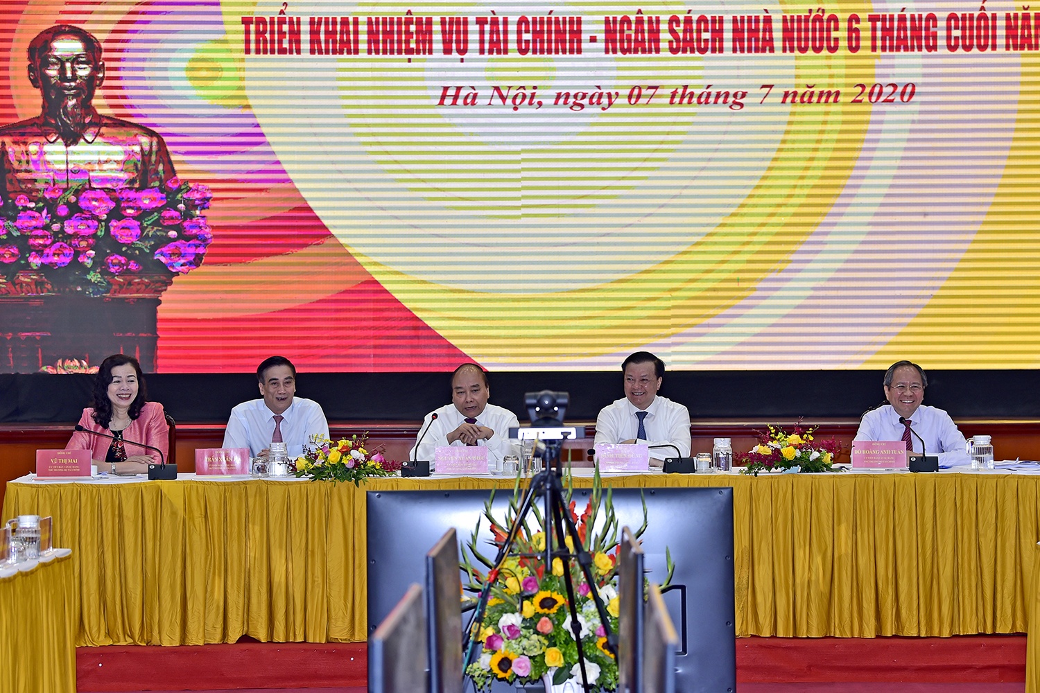 Thu tuong nguyen xuan phuc anh 1