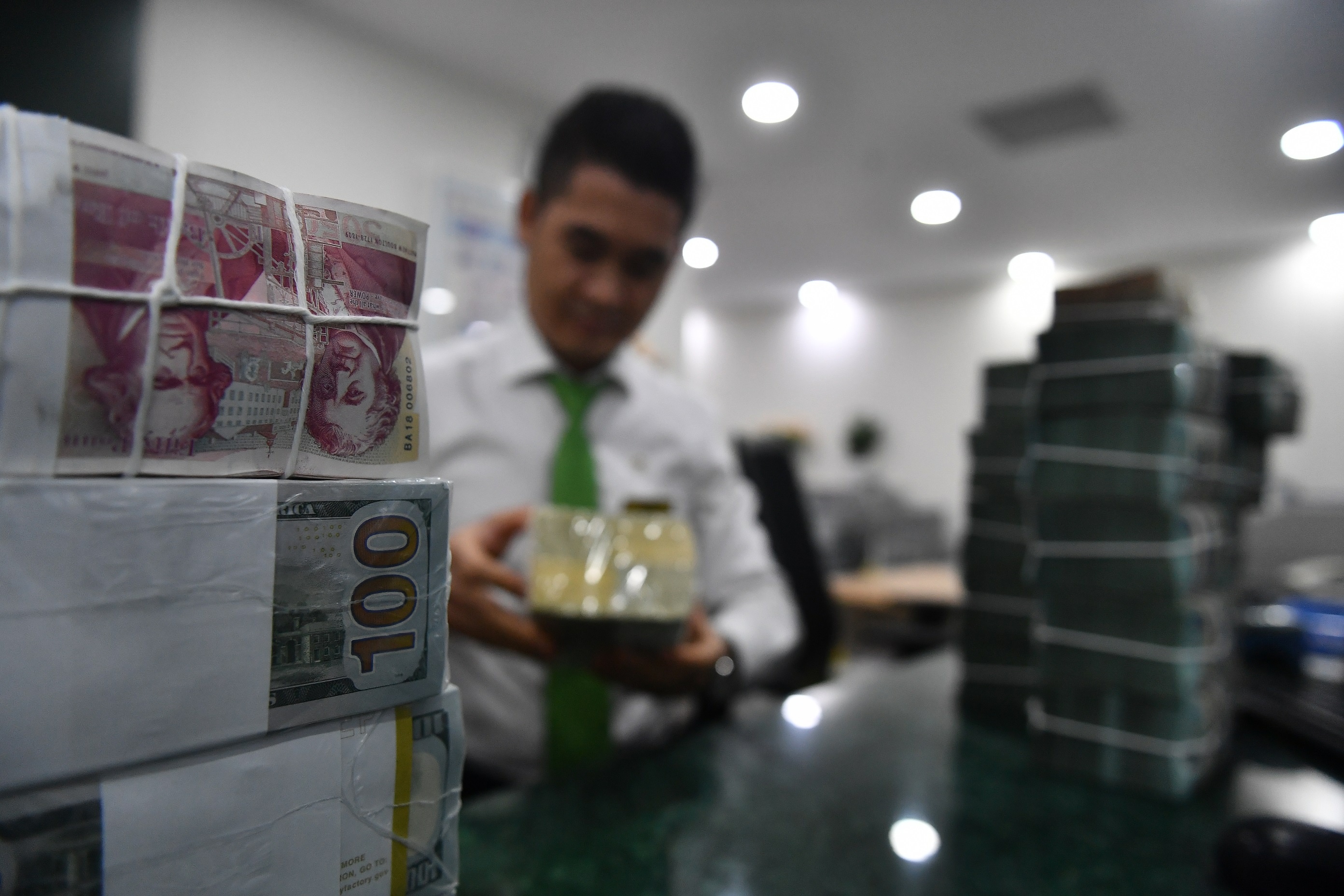 HSBC: Lam phat Viet Nam co the vuot 4% hinh anh