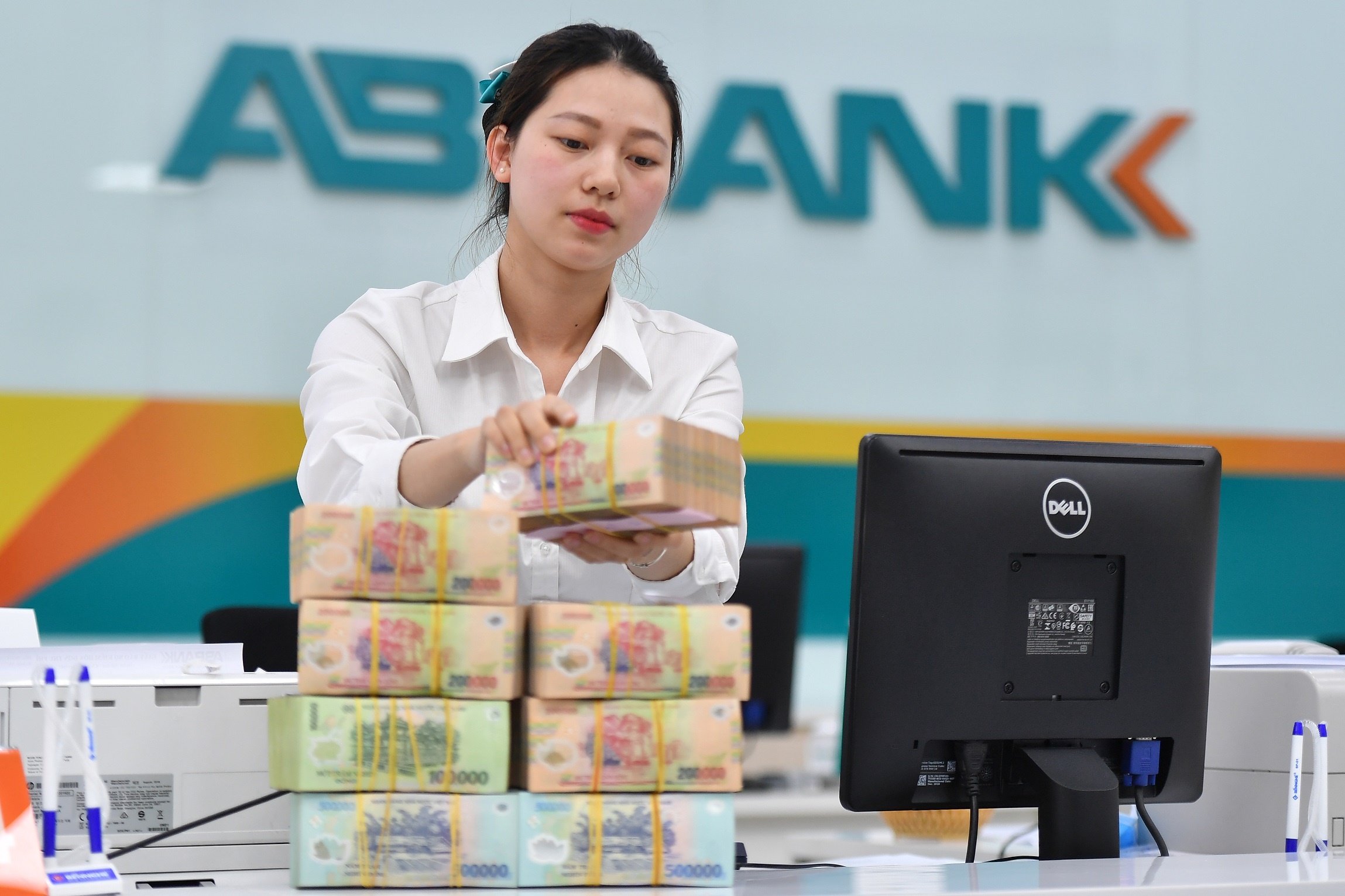 ABBank muon tang von them gan 3.700 ty dong hinh anh