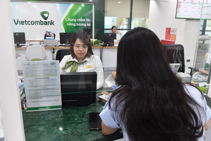 Vietcombank muon tang von len hon 50.000 ty dong hinh anh