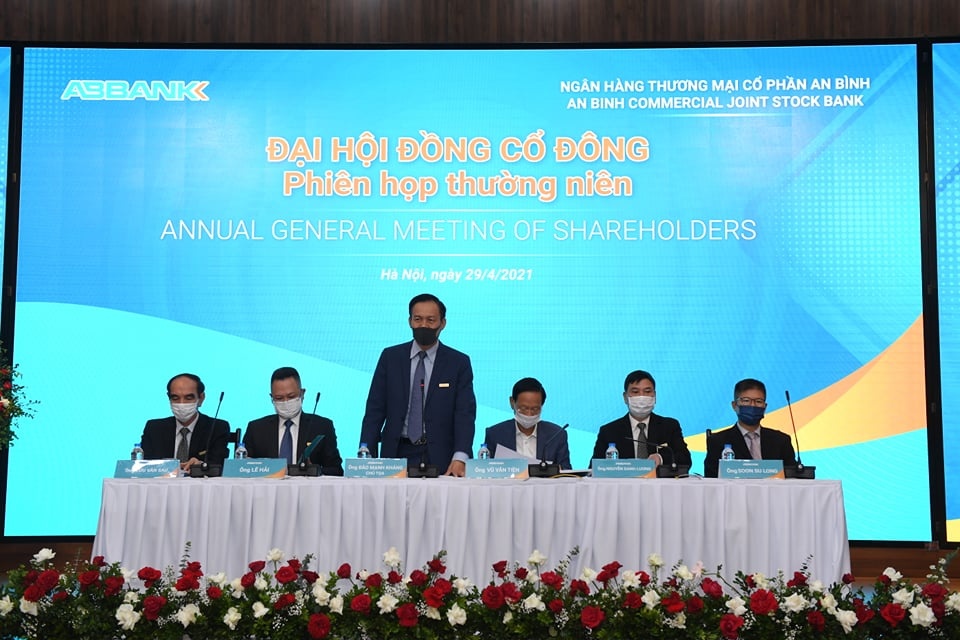 Loi nhuan ABBank se tang gap 4 lan trong 5 nam toi anh 1