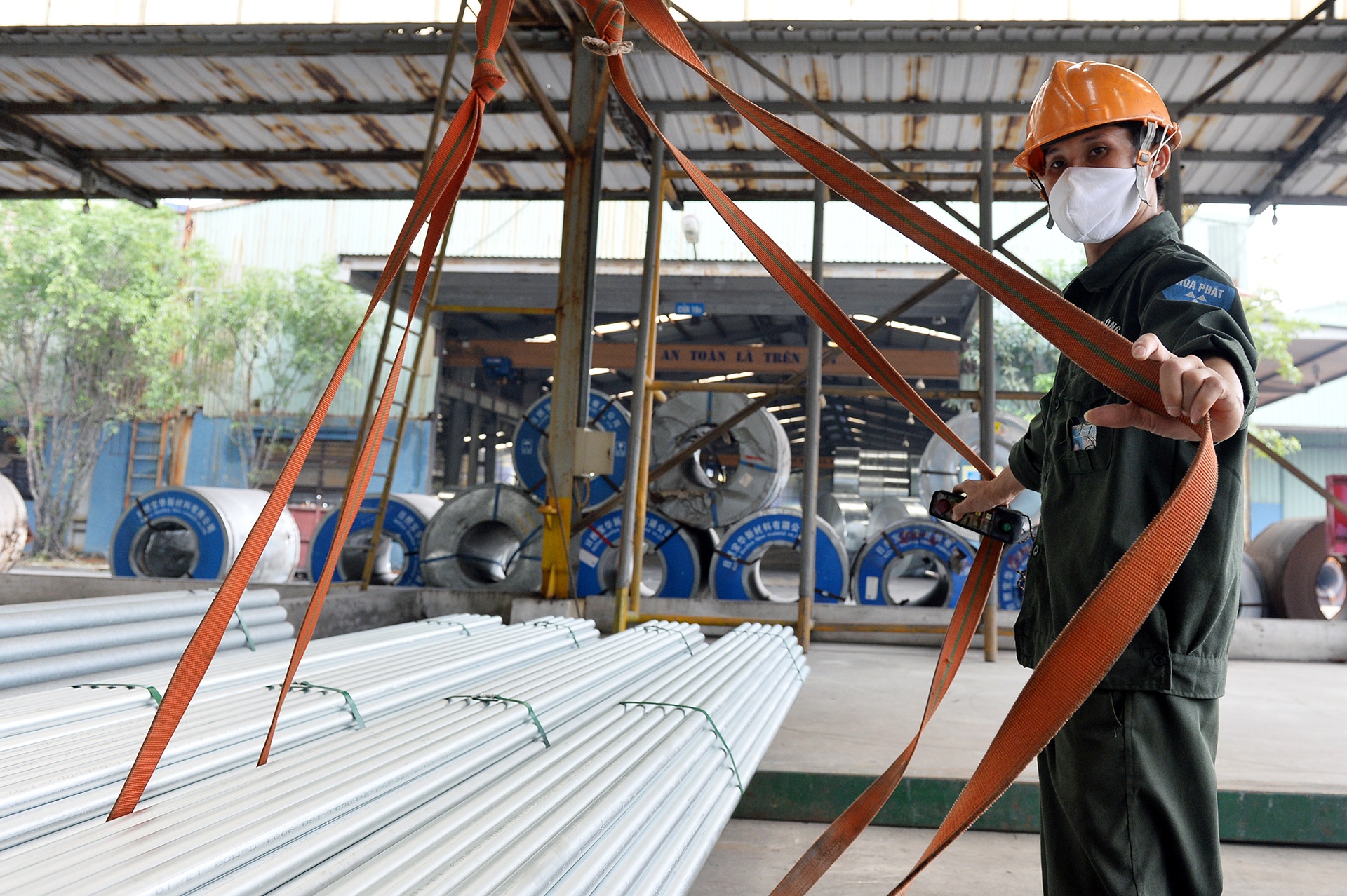 Bo Tai chinh: Can trong neu giam thue nhap khau uu dai thep thanh pham hinh anh