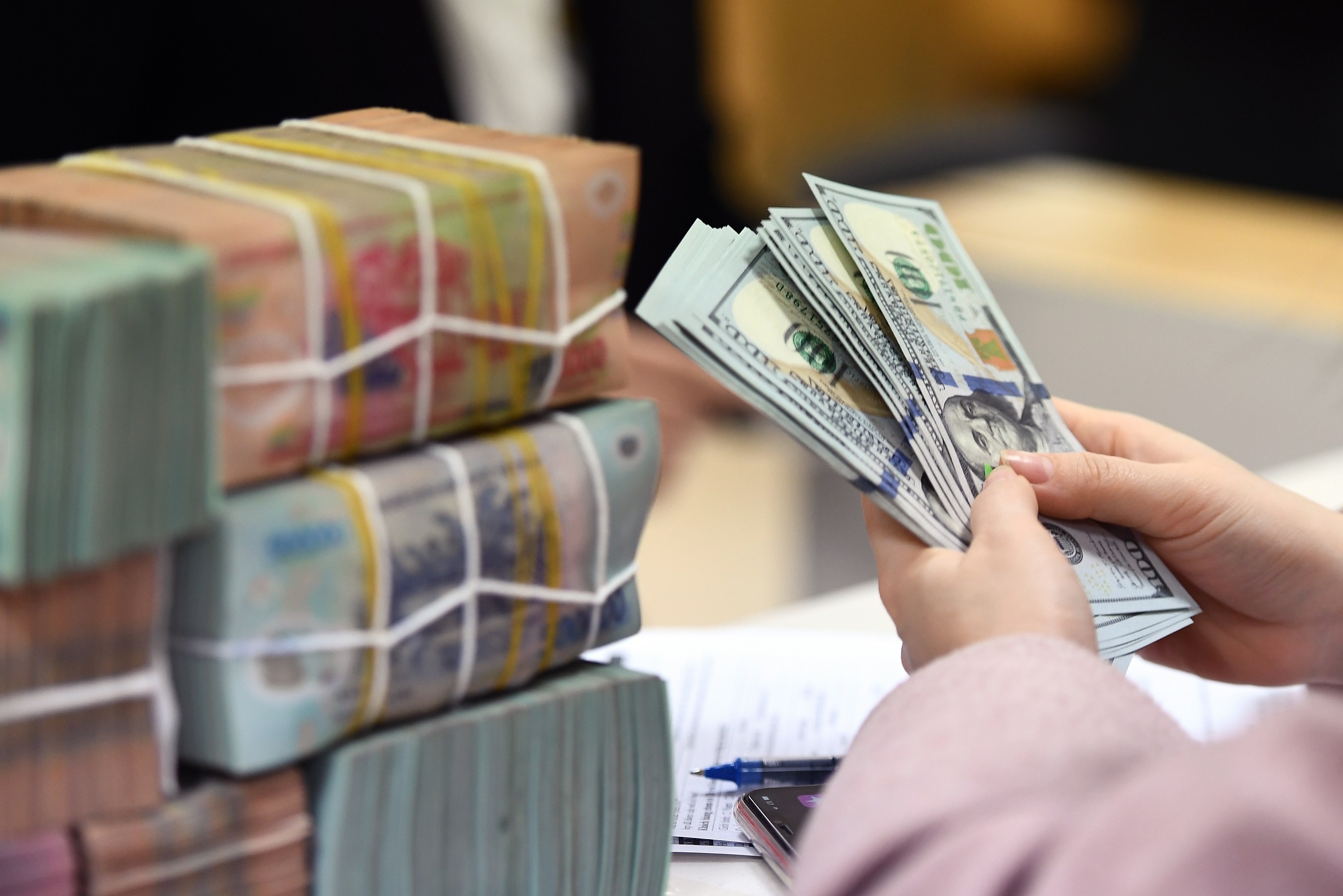 MBBank duoc chap thuan tang von them gan 10.000 ty dong anh 1