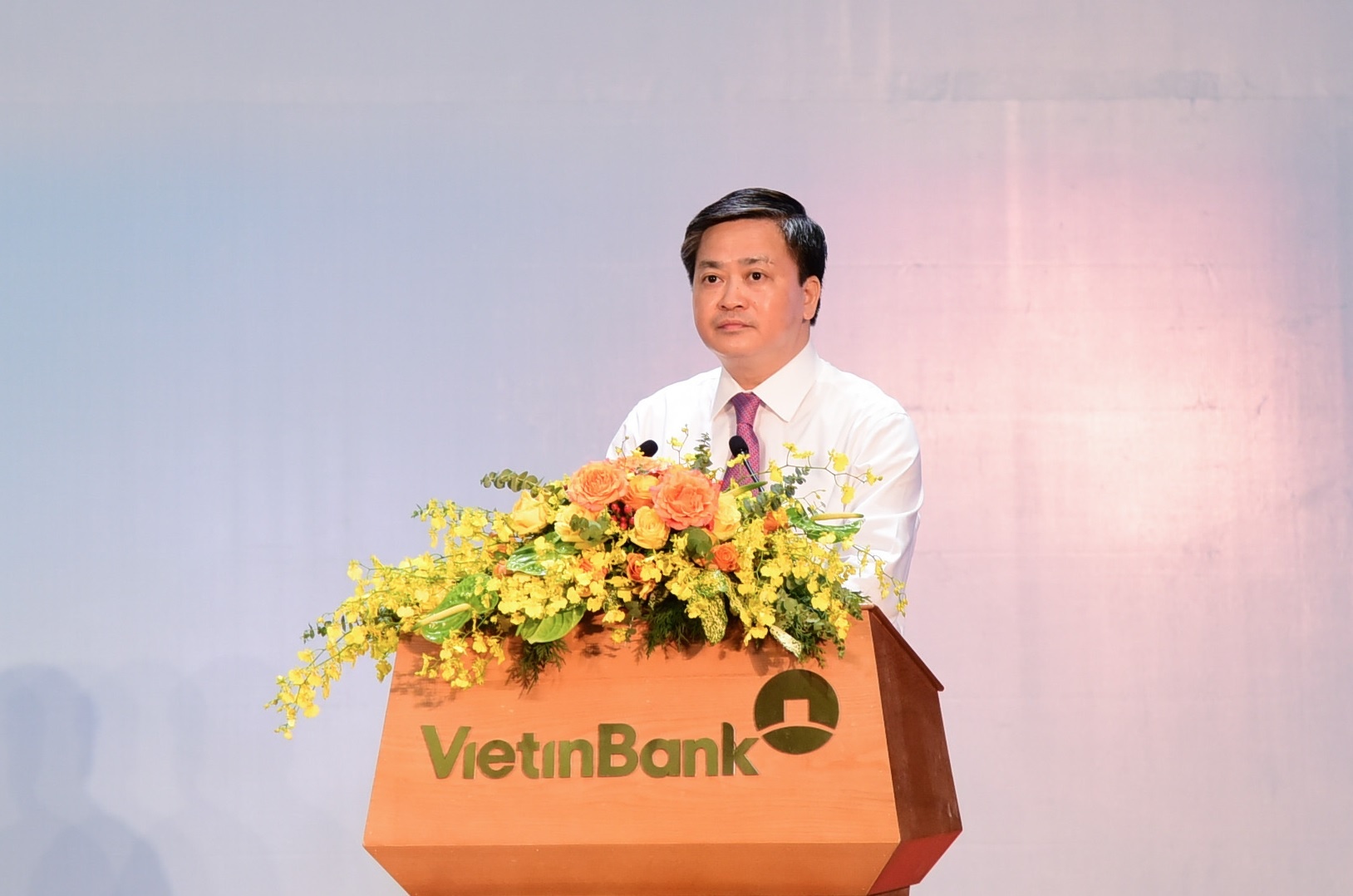 VietinBank lai 13.000 ty dong sau nua nam anh 1