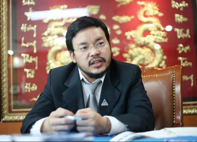 Chu tich Dat Xanh chi hon 900 ty dong gom co phieu hinh anh