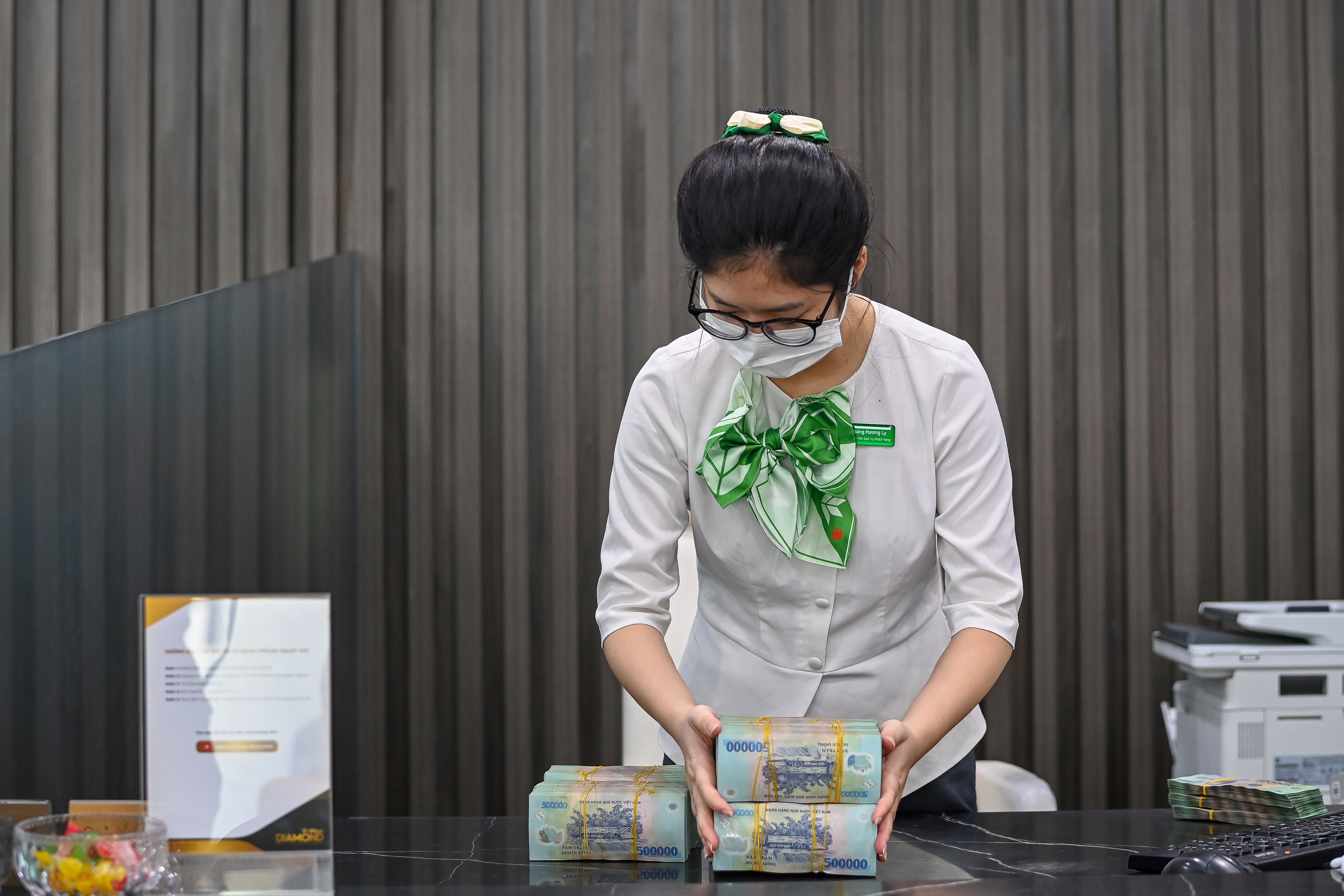 VPBank lai hon 9.000 ty dong hinh anh