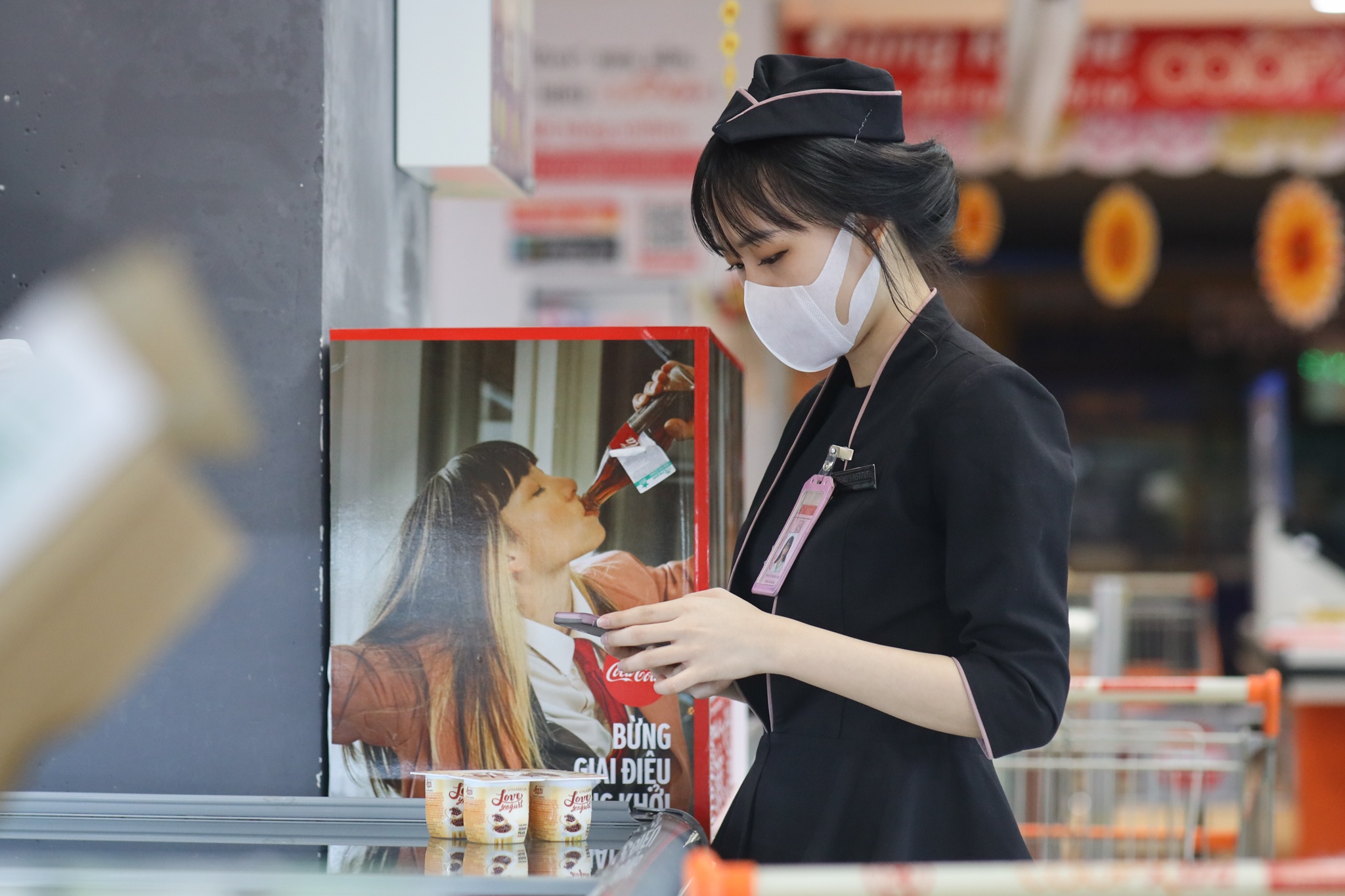 Ca nhan,  ho kinh doanh duoc de xuat giam 50% tien thue anh 1