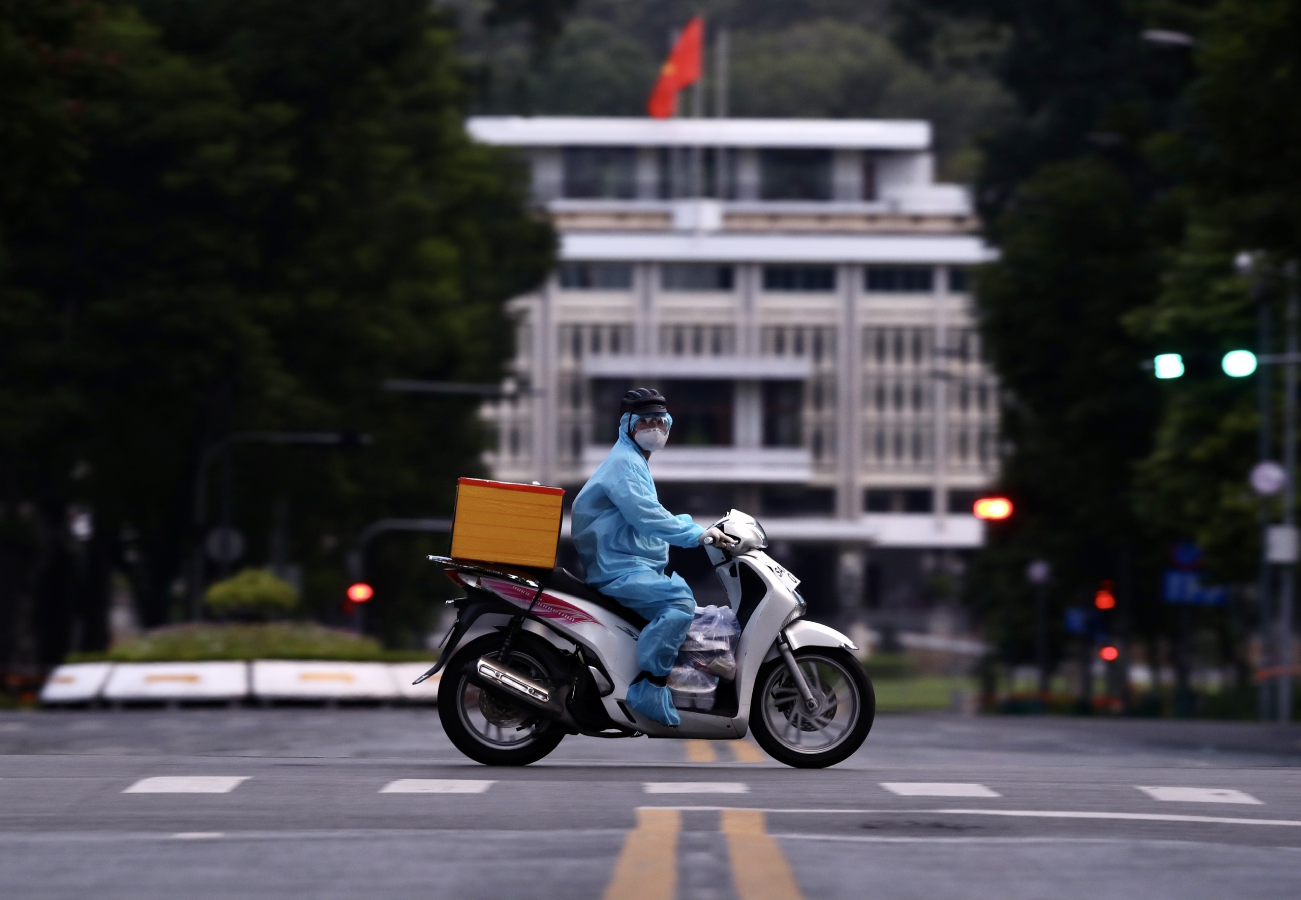 Fitch Ratings duy tri xep hang Viet Nam voi trien vong tich cuc hinh anh