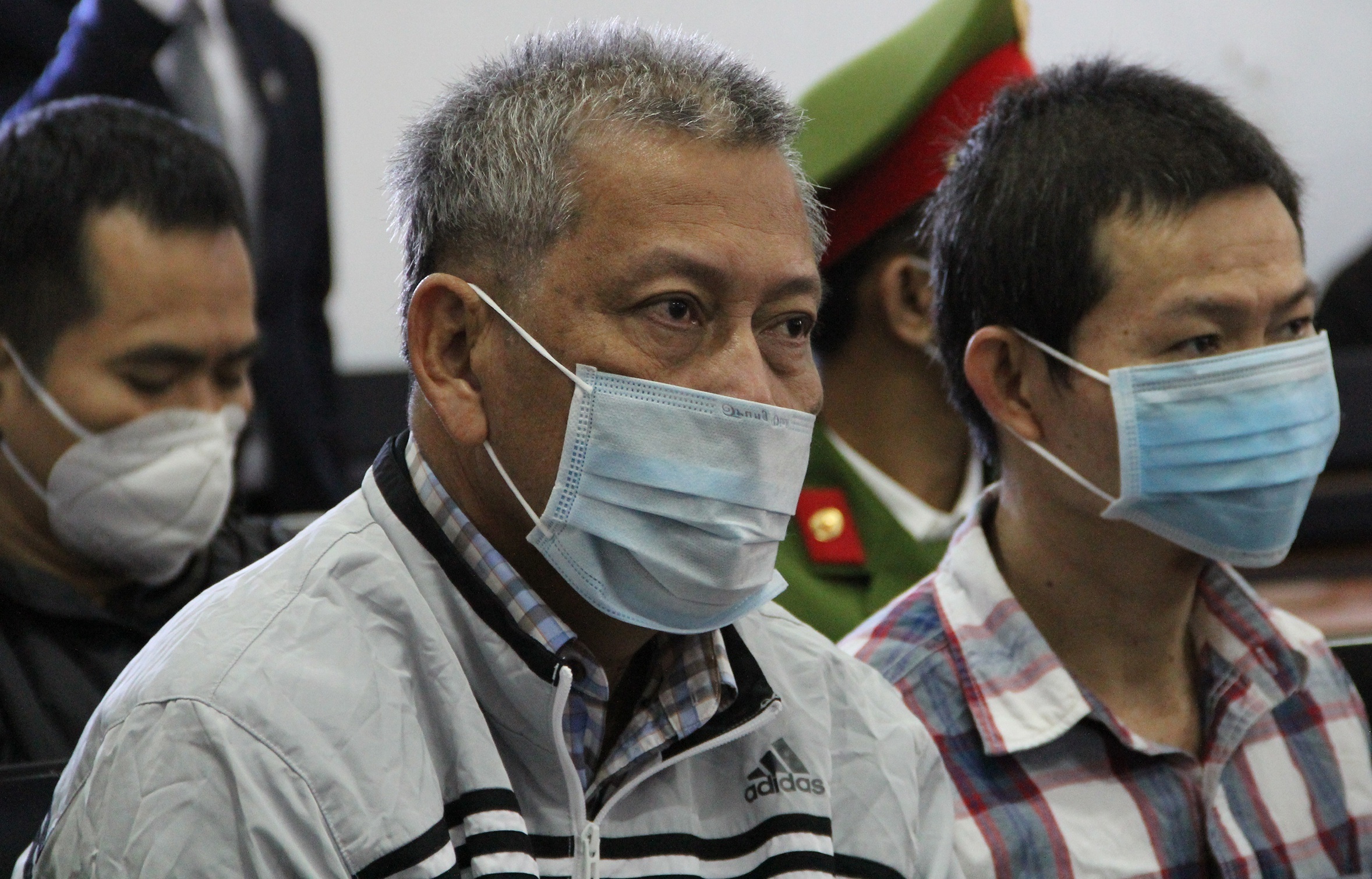 Ngan hang thanh ly hon 8.000 m2 dat cua dai gia xang dau Trinh Suong anh 1