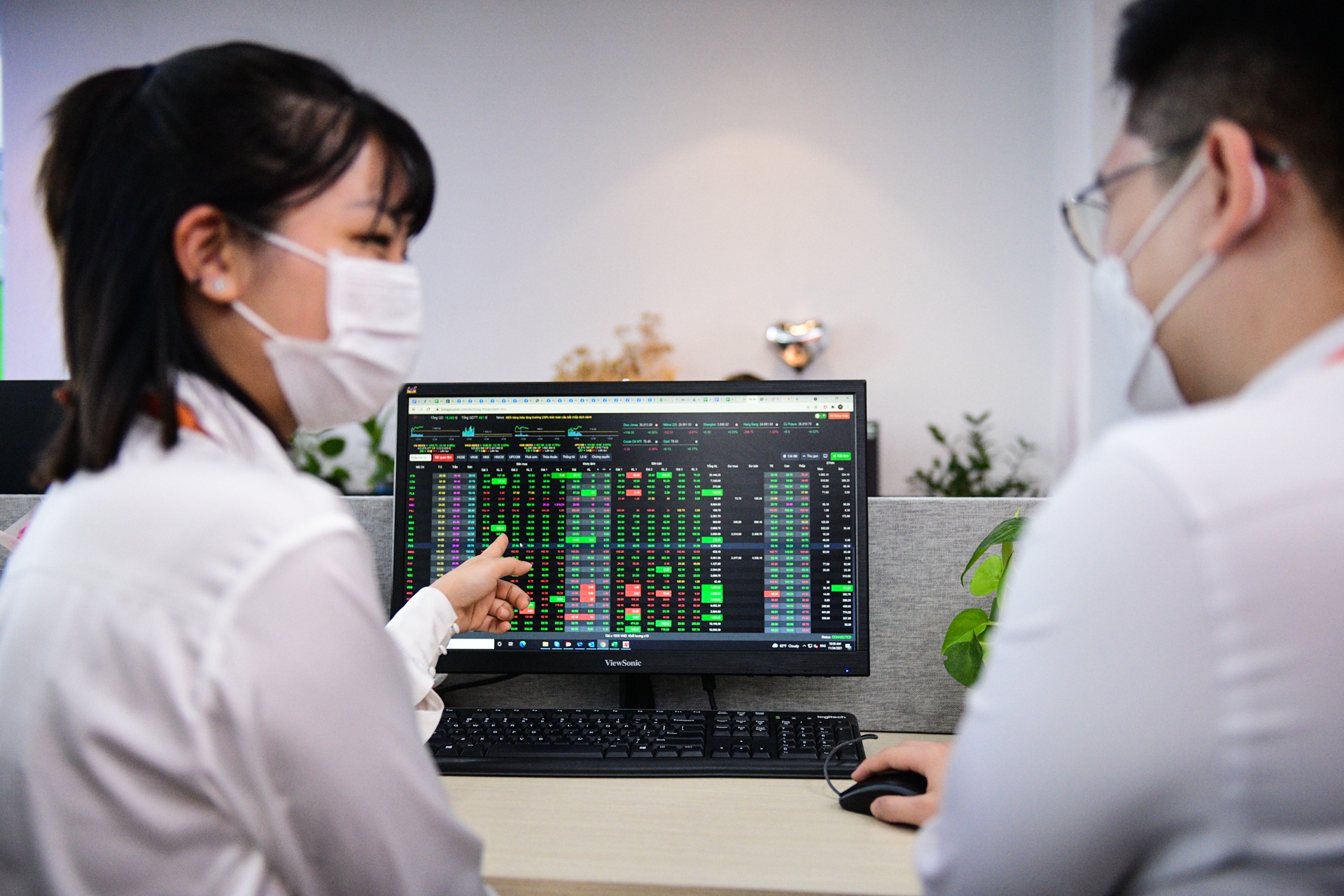 Dau tu gi cho nam 2022? hinh anh