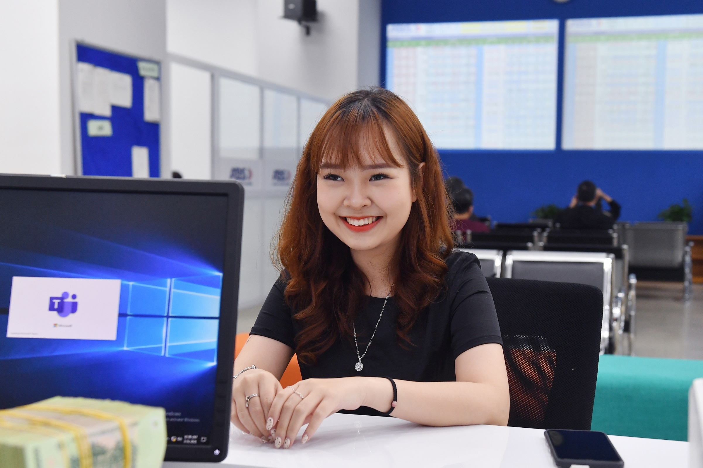 De xuat bo quy dinh bat DN tam nop toi thieu 75% thue thu nhap hinh anh