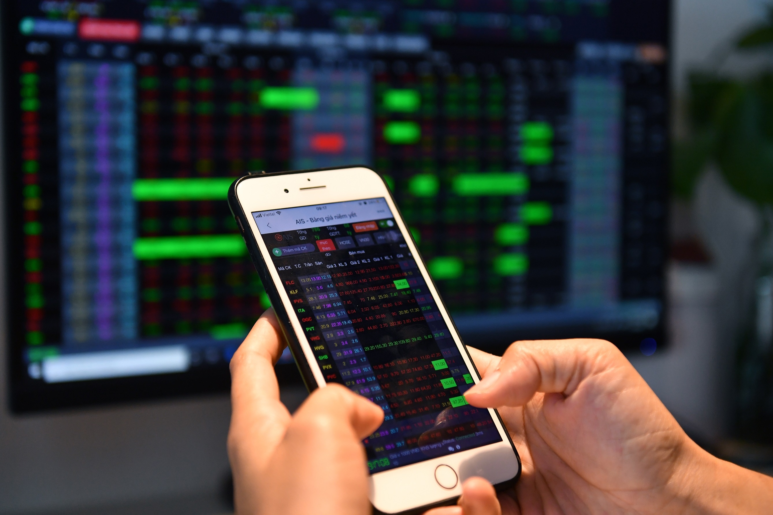 Tu doanh chung khoan ban rong hon 1.000 ty dong hinh anh