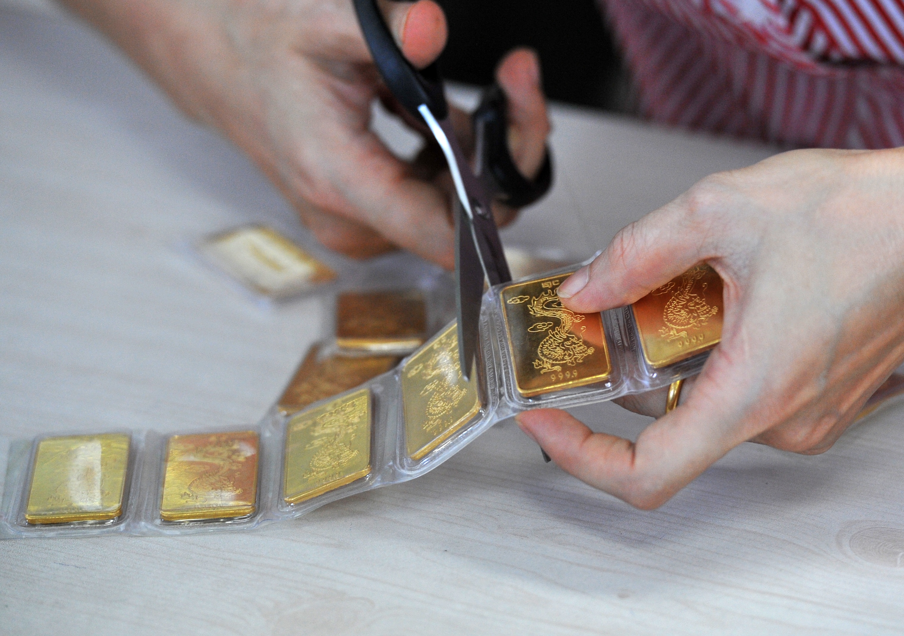 Gia vang mieng giam sau ve vung 69 trieu dong hinh anh