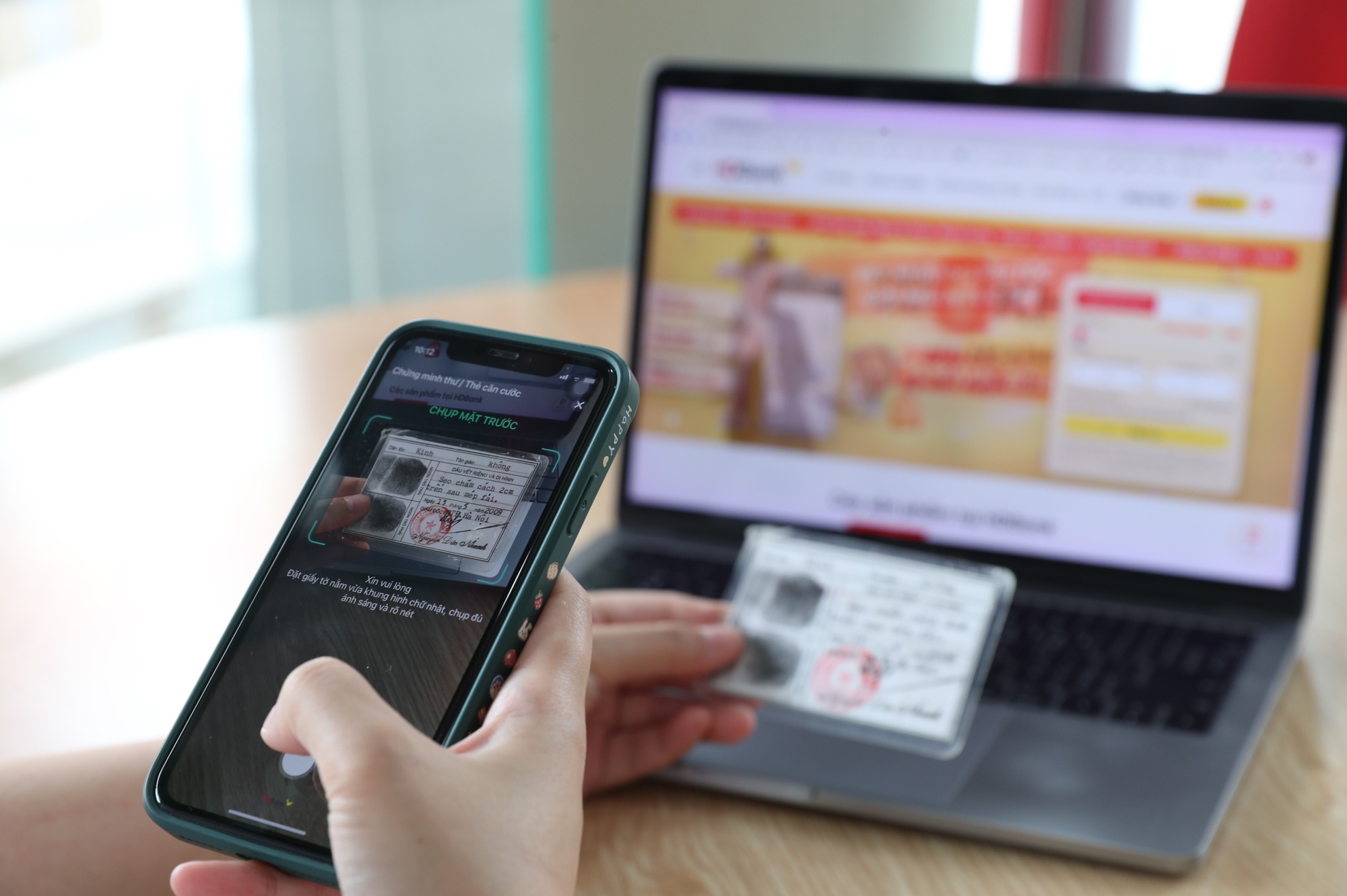 NHNN: Khong siet cho vay bat dong san nhung phai kiem soat hinh anh