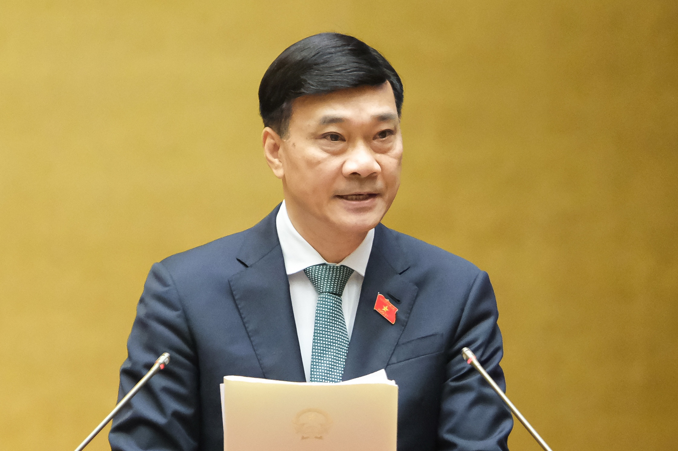 Doanh nghiep bao hiem khong duoc dau tu bat dong san anh 1