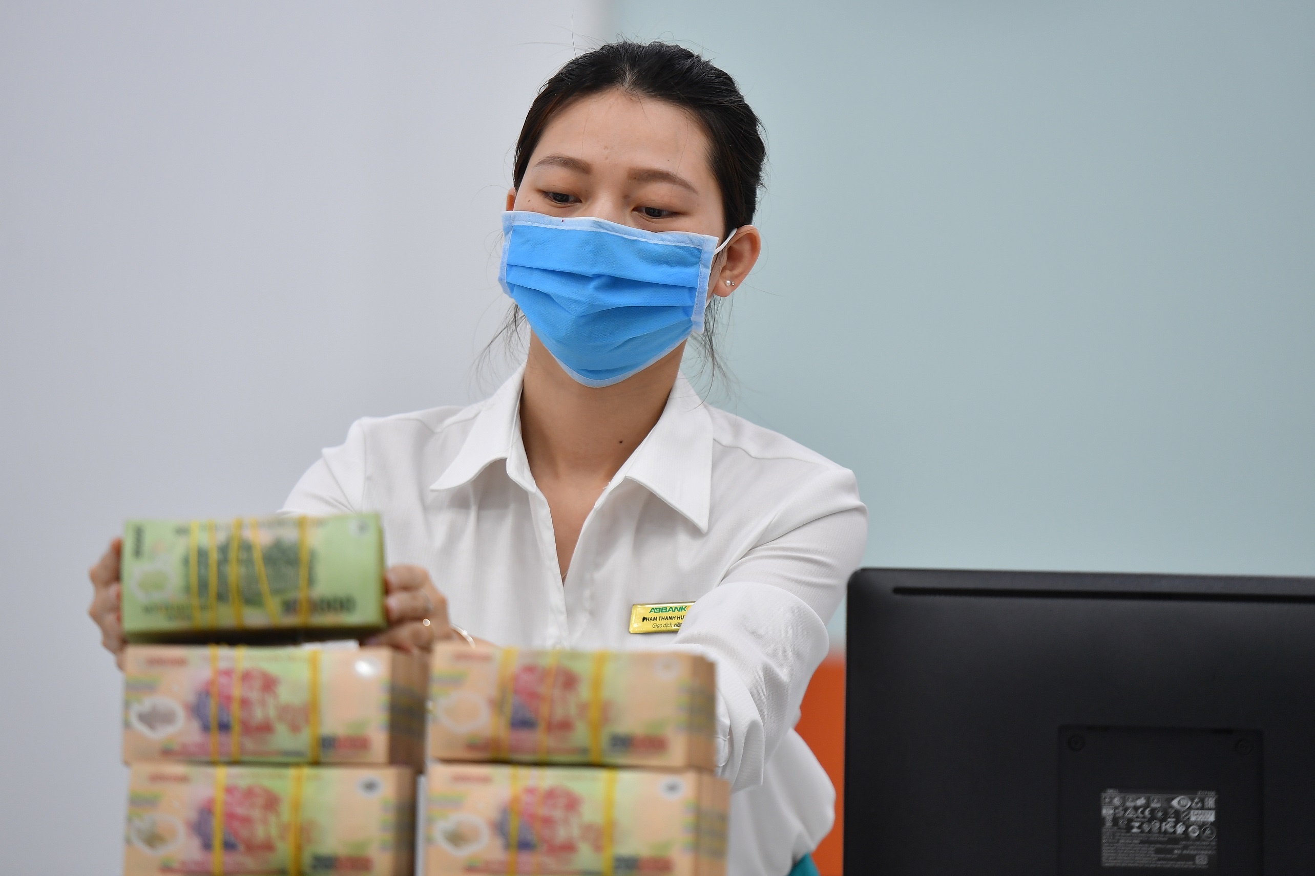 Tin dung van tang thap hinh anh