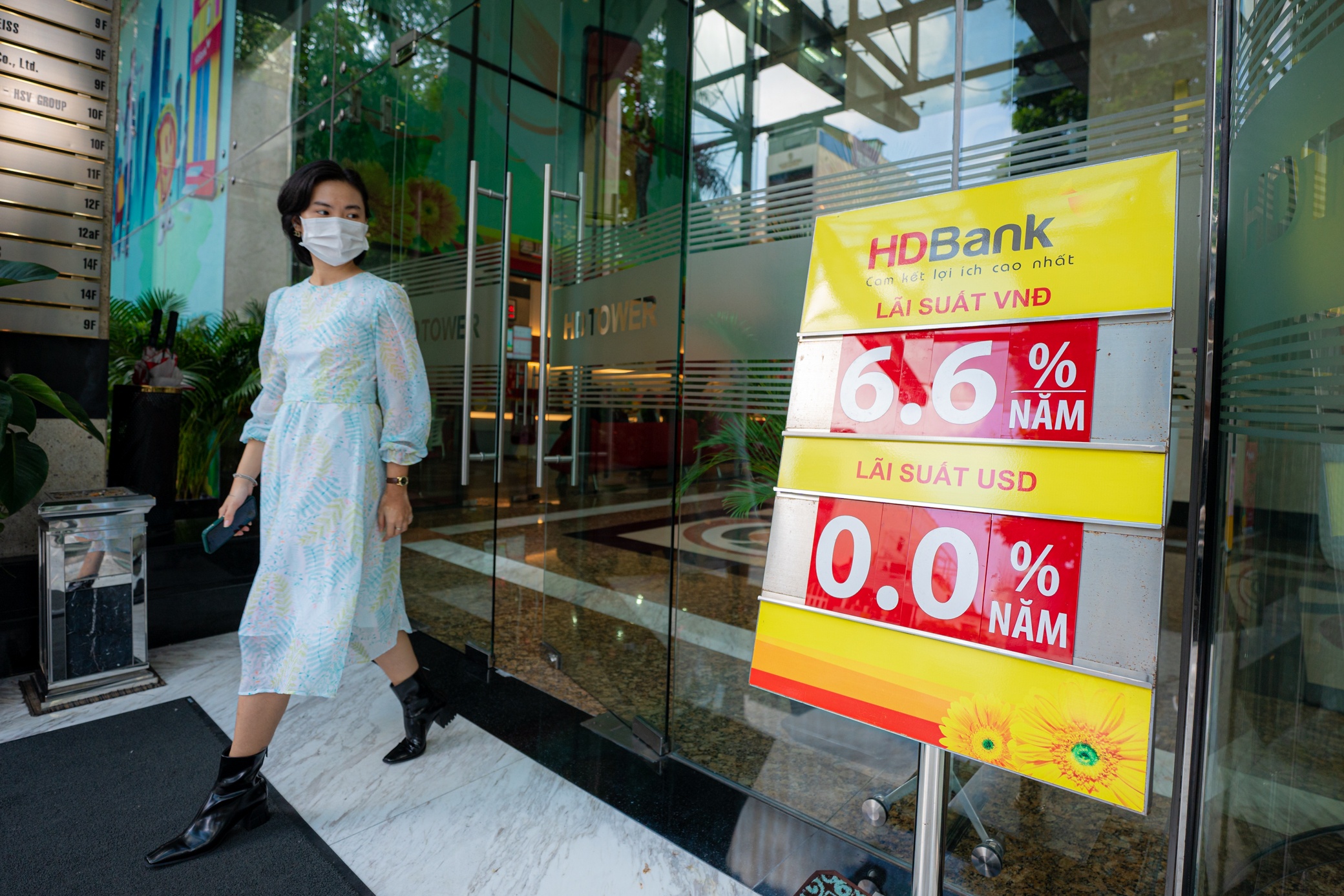 Lai suat tiet kiem lai tang tren dien rong anh 1