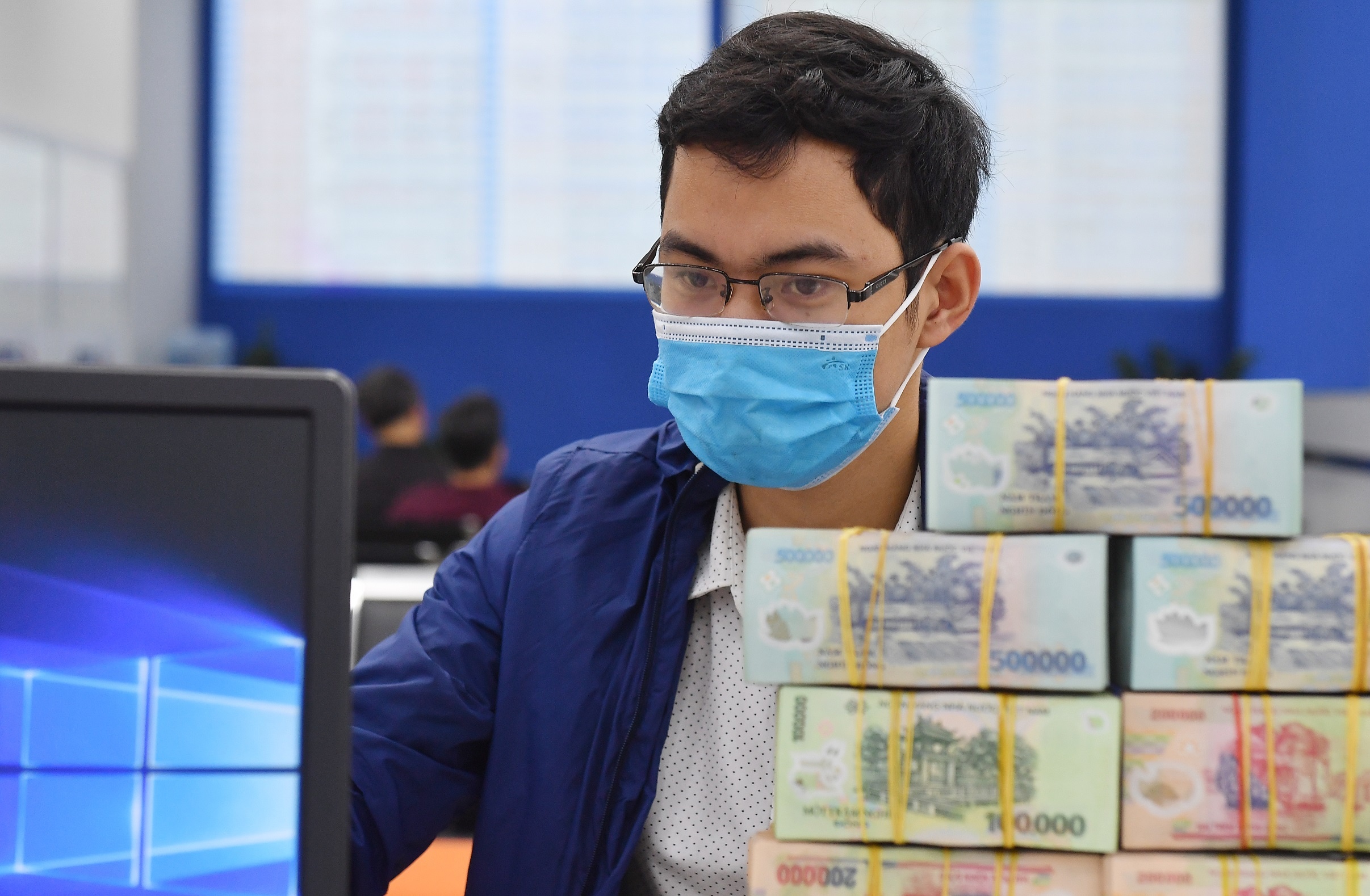 Bo Tai chinh siet doanh nghiep tang von sau vu FLC Faros hinh anh