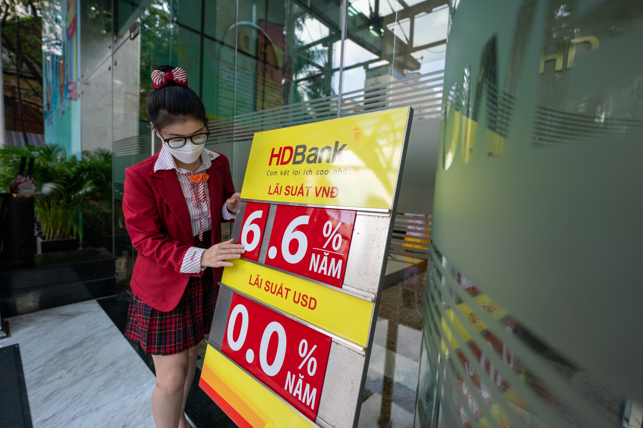 Gui tien ngan hang nao lai cao nhat hien nay hinh anh