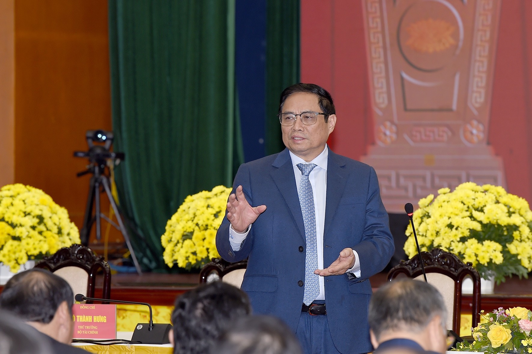 Thu tuong: Quan ly trai phieu doanh nghiep can phu hop hinh anh