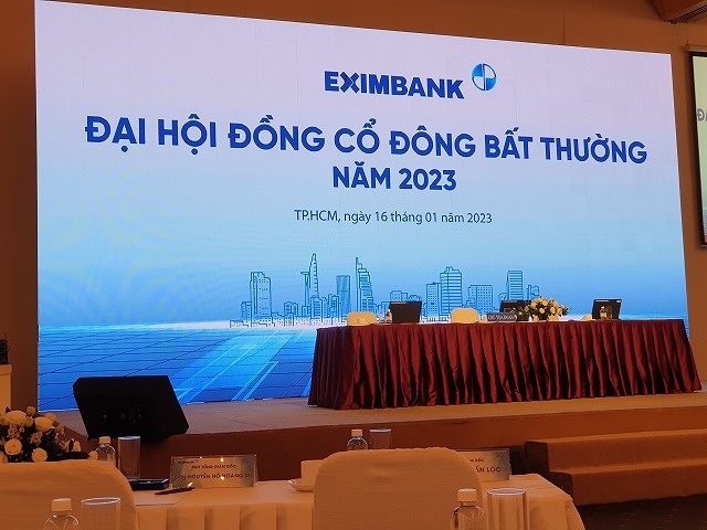 Eximbank hop co dong bat thanh hinh anh