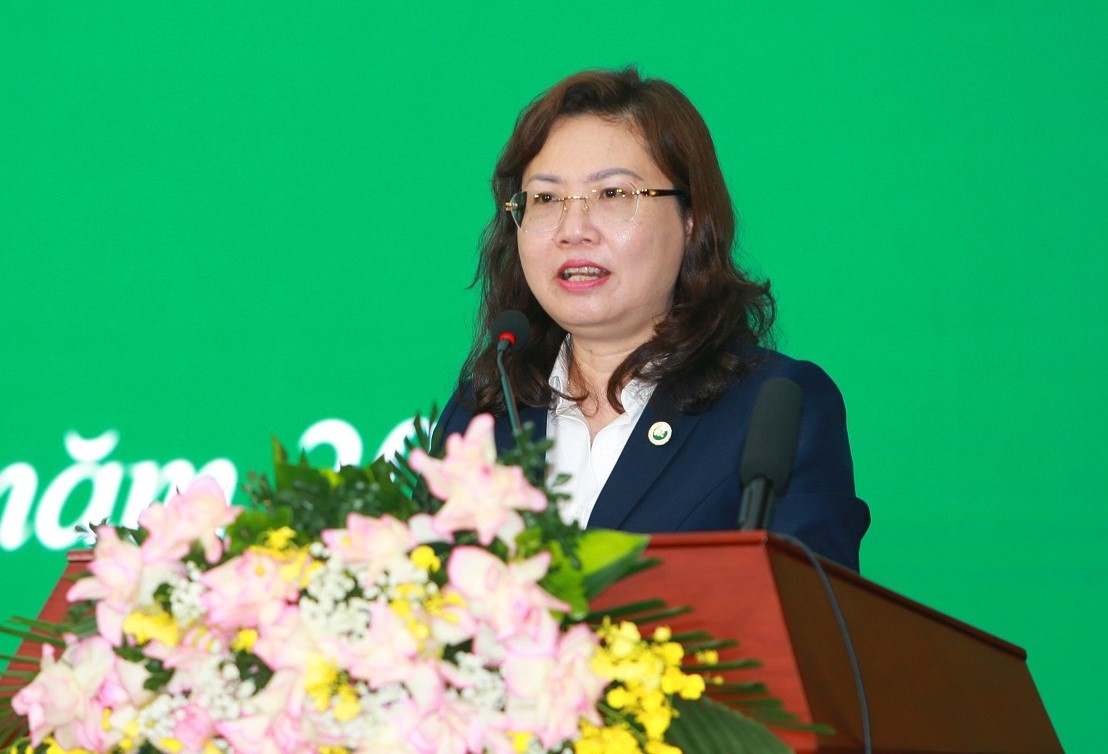 Chu tich UBCK: Can giai quyet hai van de de nang hang thi truong hinh anh