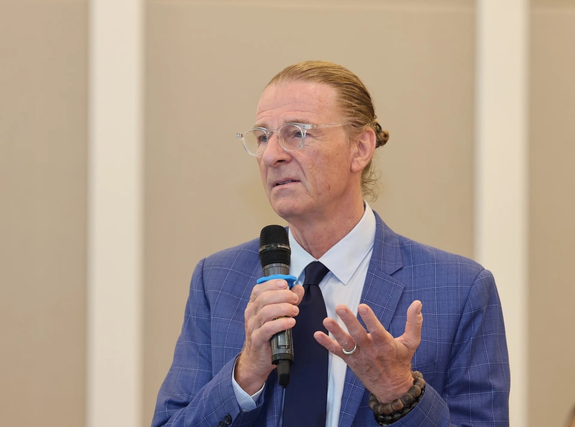 nuoc ngoai ban rong anh 2