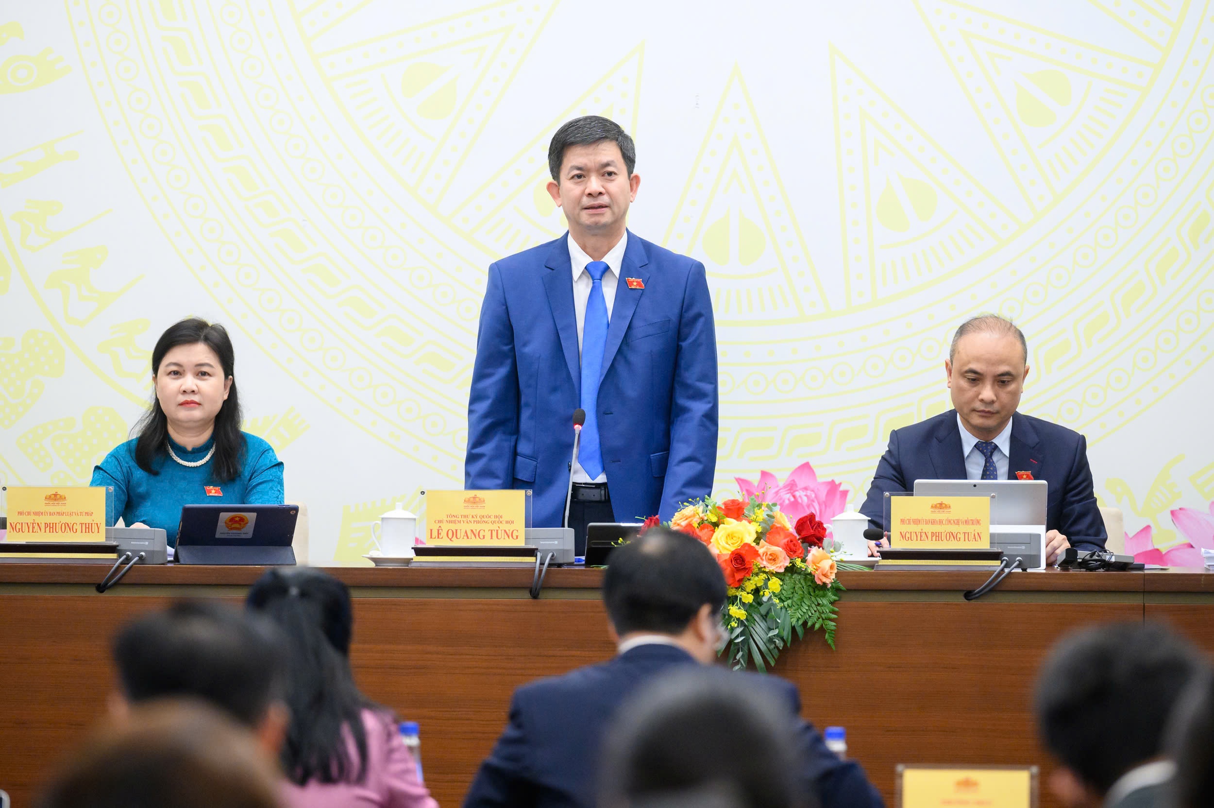 Ly do de xuat chi dinh chu tich tinh, xa sau sap nhap thay vi bau hinh anh