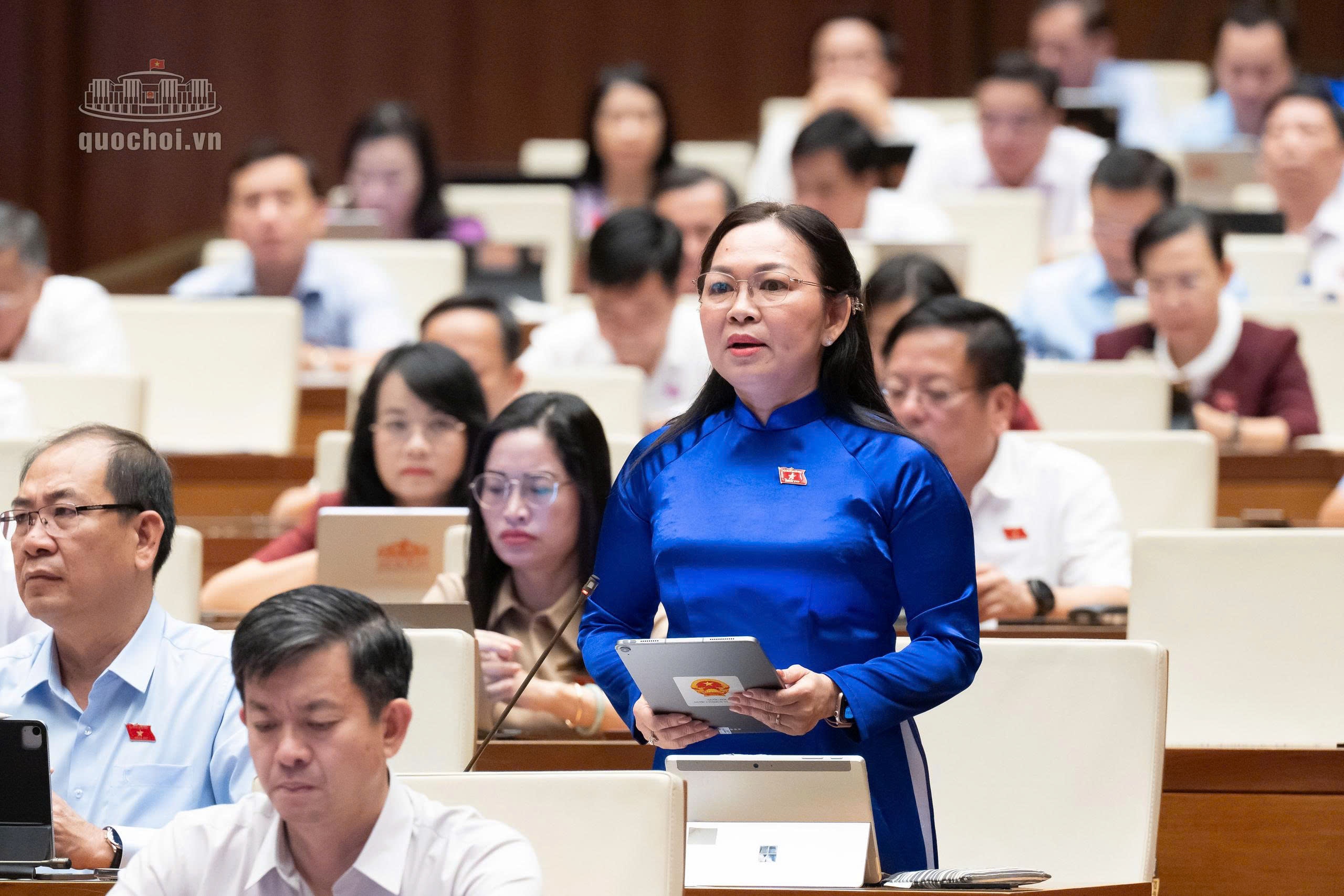 nh&agrave; ở x&atilde; hội ảnh 1