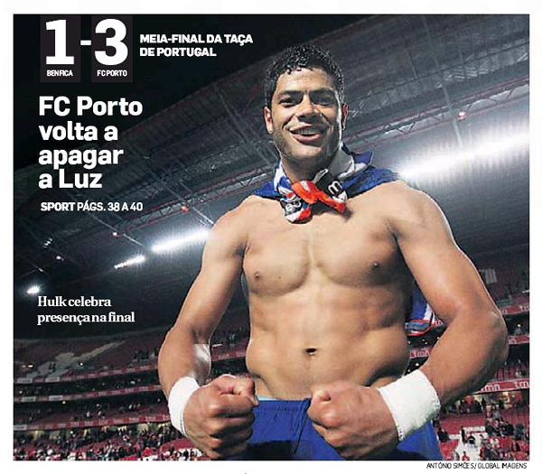 Điểm mặt dàn sao bóng đá nổi tiếng với những múi cơ bắp 'cuồn cuộn' 23