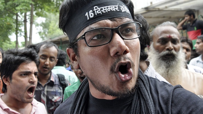 Dan An Do noi gian vi an phat ke cuong hiep qua nhe hinh anh