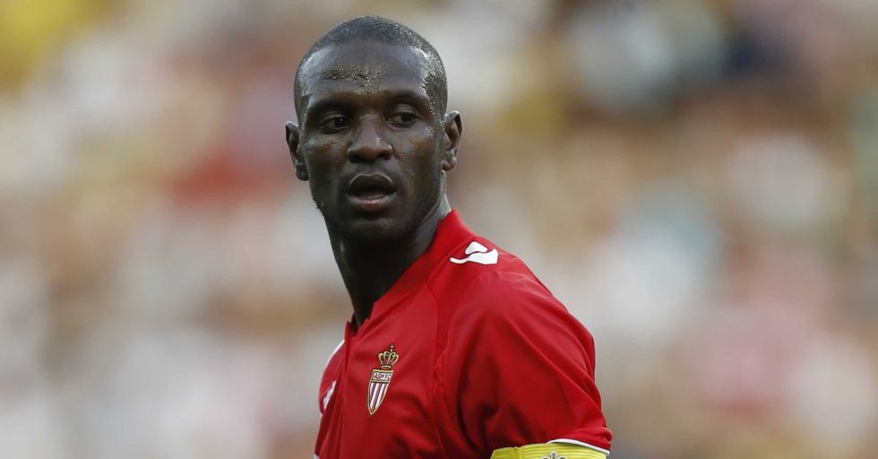 Barca quyt luong Abidal du anh mac benh hiem ngheo hinh anh