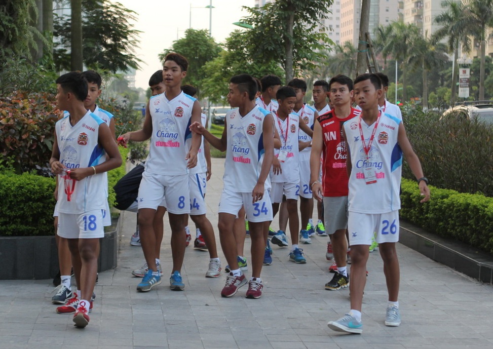 Nhan dien doi thu chinh cua hai doi U13 Viet Nam hinh anh