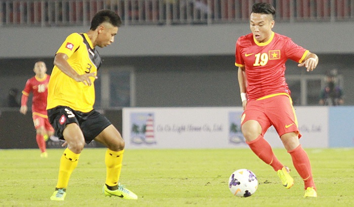 U23 VN 7-0 U23 Brunei: 'Ronaldo Viet Nam' ghi ban hinh anh