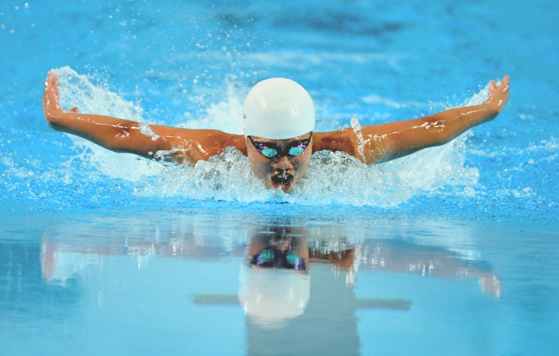 Anh Vien, Quy Phuoc lien tiep thong tri duong dua xanh hinh anh