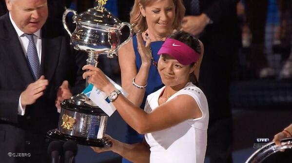 Chan dung hien tuong Cibulkova, Li Na vo dich Uc mo rong hinh anh