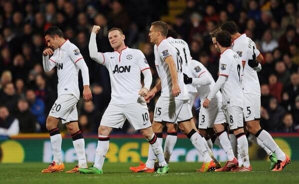 C.Palace 0-2 M.U: Rooney an mung hop dong moi hinh anh