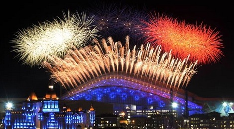 Man ban phao hoa o le be mac Olympic Sochi 2014 hinh anh