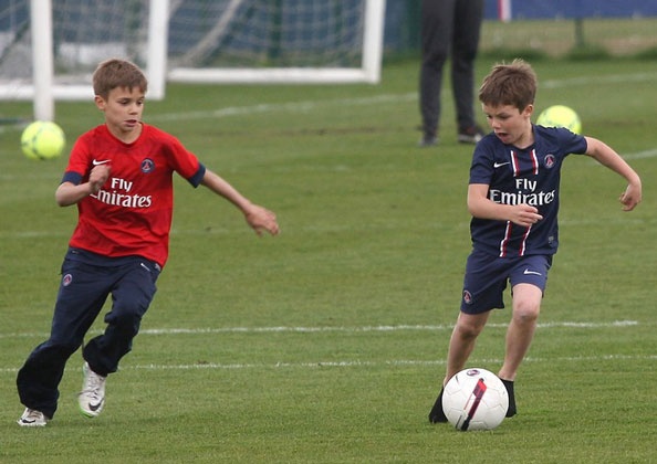 Beckham cho 2 quy tu gia nhap Arsenal hinh anh