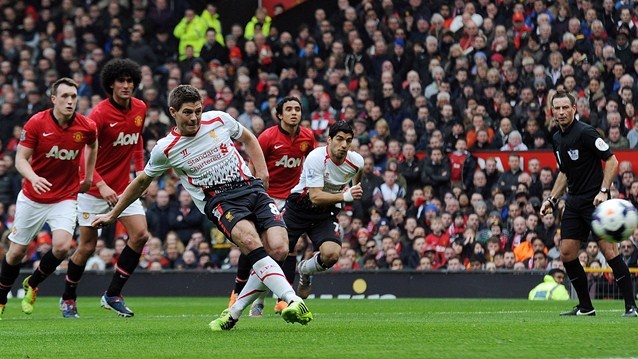 Gerrard trung phat sai lam cua Rafael tu cham 11m hinh anh