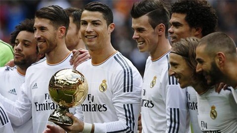 Doi hinh Real hien tai manh nhat lich su? hinh anh