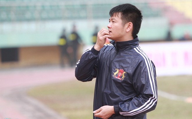 Van Quyen va phut cuoi cua bieu tuong hinh anh