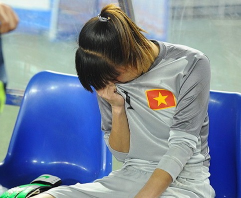 Viet Nam vo mong World Cup sau tran thua Thai Lan hinh anh