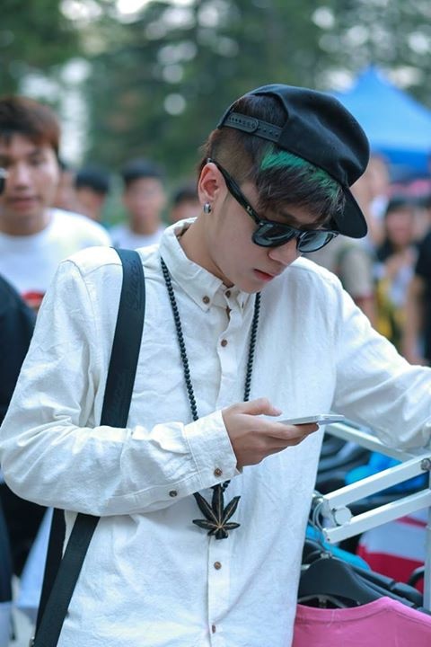 Vanh Legg nhan dinh ve tran Anh - Uruguay hinh anh