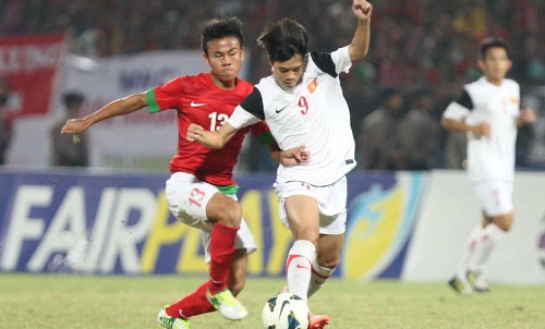 U19 Viet Nam - Myanmar: Bua tiec bong da tan cong hinh anh